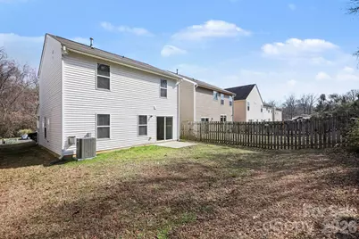 4527 Belmar Place Road, Charlotte, NC 28269 - Photo 10