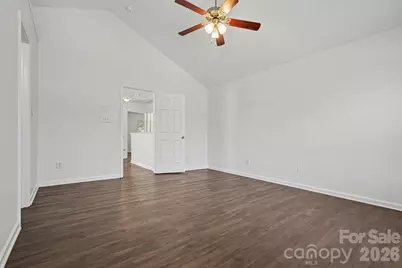 4527 Belmar Place Road, Charlotte, NC 28269 - Photo 24