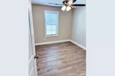 816 Evergreen Avenue, Kannapolis, NC 28081 - Photo 16