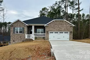 302 Gorham Dr, Albemarle, NC 28001 - Photo 1