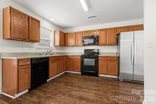 4227 Springhaven Dr, Charlotte, NC 28269 - Photo 6