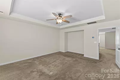 7512 Meridale Forest Drive, Charlotte, NC 28269 - Photo 18