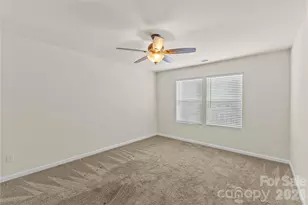 7512 Meridale Forest Dr, Charlotte, NC 28269 - Photo 16