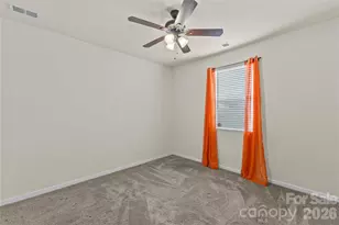 7512 Meridale Forest Dr, Charlotte, NC 28269 - Photo 14