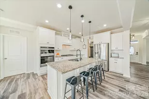 18905 Bankhead Rd, Charlotte, NC 28278 - Photo 16