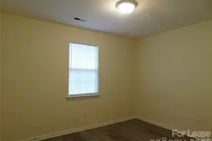 416 E 19th St, Charlotte, NC 28206 - Photo 8