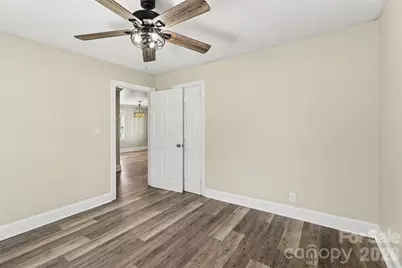 614 N Rhyne Street, Gastonia, NC 28054 - Photo 22