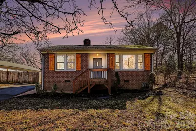 614 N Rhyne Street, Gastonia, NC 28054 - Photo 1
