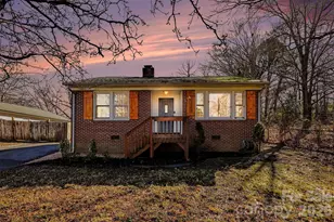 614 N Rhyne St, Gastonia, NC 28054 - Photo 1