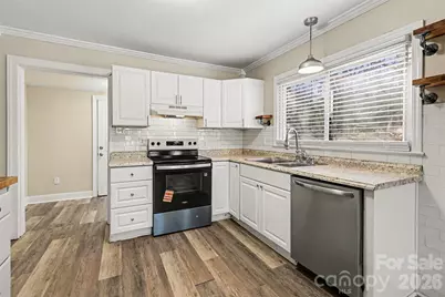 614 N Rhyne Street, Gastonia, NC 28054 - Photo 8