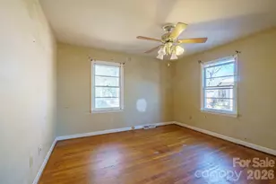 502 Cardinal Ct, Davidson, NC 28036 - Photo 14