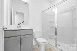 5005 Sovereignty Ct, Charlotte, NC 28205 - Photo 8