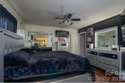 8042 Regent Park Lane, Charlotte, NC 28210 - Photo 22