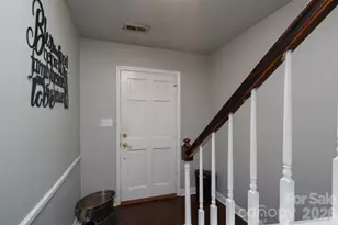 8042 Regent Park Ln, Charlotte, NC 28210 - Photo 4