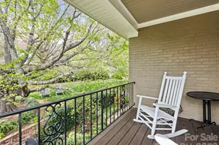 60 Club Knoll Ave, Waynesville, NC 28786 - Photo 16