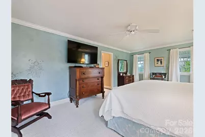 60 Club Knoll Avenue, Waynesville, NC 28786 - Photo 38