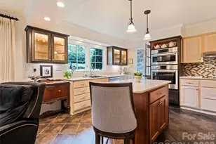 60 Club Knoll Ave, Waynesville, NC 28786 - Photo 24