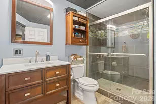 1107 16th Ave Pl NW, Hickory, NC 28601 - Photo 44