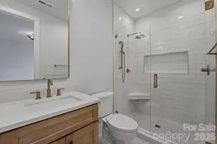1637 Longfellow St, Charlotte, NC 28205 - Photo 30