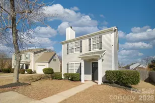 9614 Rau Ct, Charlotte, NC 28215 - Photo 2