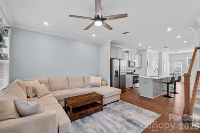 4012 Capital Ridge Court, Charlotte, NC 28205 - Photo 10