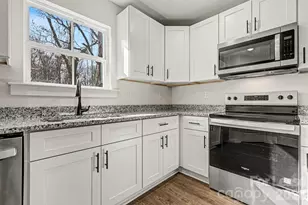 106 10th Ave SE, Hickory, NC 28602 - Photo 30