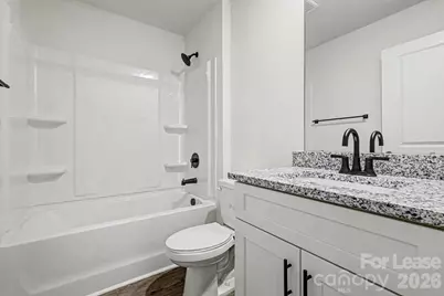 106 10th Avenue SE, Hickory, NC 28602 - Photo 16