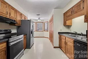 1036 Wexford Pl NW, Concord, NC 28027 - Photo 6