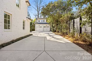 246 Colville Rd, Charlotte, NC 28207 - Photo 48