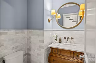 246 Colville Rd, Charlotte, NC 28207 - Photo 18