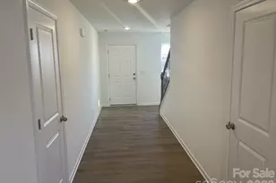 526 Sand Dunes Dr, Kannapolis, NC 28081 - Photo 4