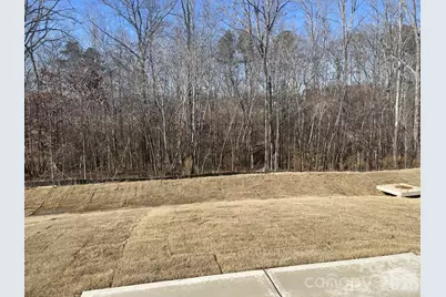 526 Sand Dunes Drive, Kannapolis, NC 28081 - Photo 2