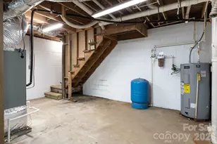 7215 Hwy 421 Hwy N, Vilas, NC 28692 - Photo 34