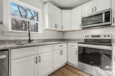 104 10th Avenue SE, Hickory, NC 28602 - Photo 30