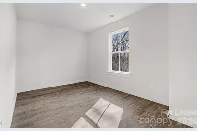 104 10th Avenue SE, Hickory, NC 28602 - Photo 20