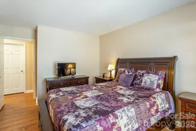 2625 Middleton Circle, Hendersonville, NC 28791 - Photo 24