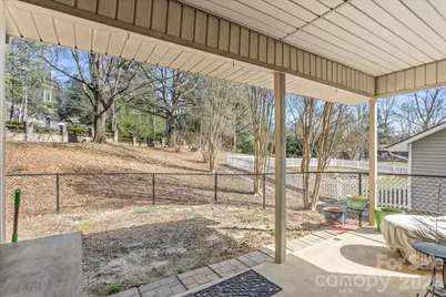 2625 Middleton Circle, Hendersonville, NC 28791 - Photo 30