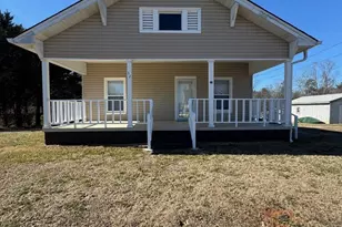 32 Pearl St, Granite Falls, NC 28681 - Photo 2