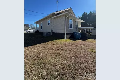 32 Pearl Street, Granite Falls, NC 28681 - Photo 6