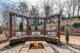 12520 Old Westbury Dr, Cornelius, NC 28031 - Photo 10