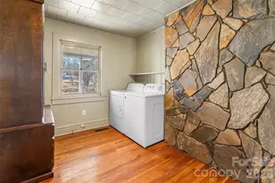 2977 US Hwy 70 None W, Marion, NC 28752 - Photo 18