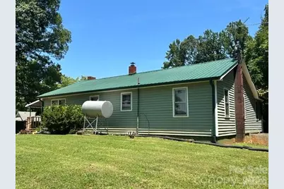 1174 Stacy Hill Road, Marion, NC 28752 - Photo 6
