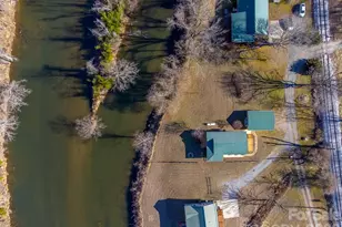 990 Hornet Dr, Whittier, NC 28789 - Photo 34