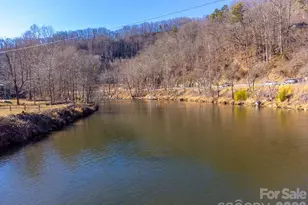 990 Hornet Dr, Whittier, NC 28789 - Photo 28