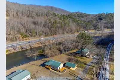 990 Hornet Drive, Whittier, NC 28789 - Photo 30