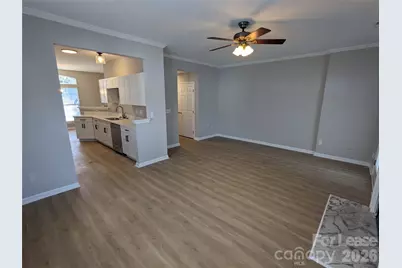 5320 Jocelyn Lane, Charlotte, NC 28269 - Photo 6