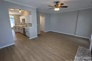 5320 Jocelyn Ln, Charlotte, NC 28269 - Photo 6