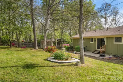 3017 Chestnut Tree Road, Hendersonville, NC 28792 - Photo 36