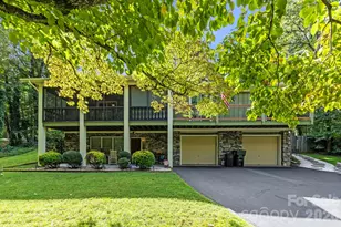 3017 Chestnut Tree Rd, Hendersonville, NC 28792 - Photo 2