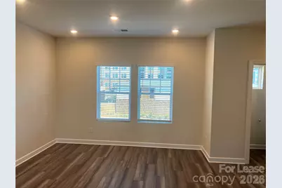 3718 Memorial Parkway, Charlotte, NC 28217 - Photo 2